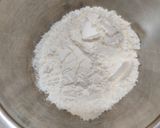A picture of step 1 of Egg Manchurian.
