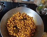 চানা-মশালা(chana-masala recipe in Bengali) রেসিপি ধাপ - 5 ছবি