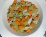 Foto del paso 2 de la receta: Ensalada de legumbres, pollo y vegetales