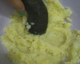 Foto langkah ke 4 dari resep Baked potato sederhana bahan prihatin😫.