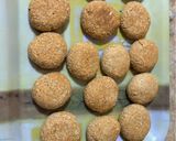 Foto del paso 4 de la receta: Galletitas de harina de almendra y coco rallado