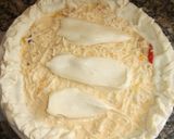 A picture of step 3 of Open Chicken, Ham, and Corn Pie.