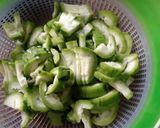 চিচিঙ্গা ভাজা (snake gourd fry recipe in bengali) রেসিপির ধাপ 1 ছবি
