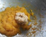 ऑरेंज लाडू (orange ladoo recipe in marathi) रेसिपी स्टेप 3 फोटो 