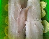 Foto del paso 2 de la receta: Filetes de merluza y patatas al vapor con picada