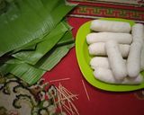 Foto langkah ke 4 dari resep Lontong Daun Pisang.