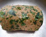A picture of step 3 of Bajra Methi-Palak Thepla.