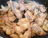 Foto del paso 3 de la receta: Conejo al ajillo