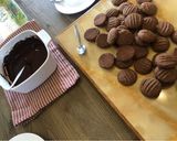 A picture of step 9 of Romany Creams Chocolate Cookies.