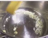 A picture of step 4 of Chicken veg manchow soup.