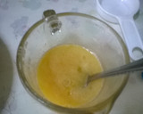 Foto del paso 4 de la receta: Mini bizcocho (panqué) de naranja, fácil y sin batidora (olla de
