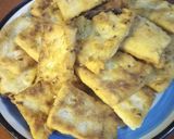 A picture of step 4 of Navajo Fried Onion Bread.