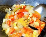 A picture of step 4 of Paneer butter masala.