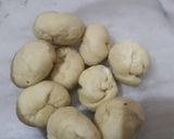 मूंग दाल की खस्ता कचोरी (Moong dal ki khasta kachori recipe in hindi) रेसिपी चरण 3 फोटो
