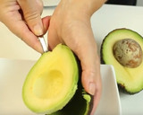 Foto del paso 2 de la receta: Aguacates Rellenos, una excelente idea para los días de calor