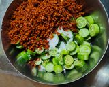 A picture of step 2 of Tindora pickle.