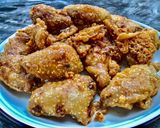 รูปขั้นตอนการทำที่ 5 ของ ปีกไก่ทอดคลุกงาขาว_กร๊อบกรอบ