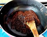 A picture of step 3 of Choco Almond-Walnut Fudge.