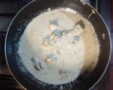 Foto del paso 2 de la receta: Fettuccini a la crema de verdeo con molleja