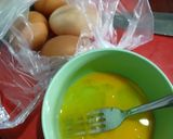 Foto langkah ke 3 dari resep Nasi Kuning (serba instan) plus Sop Ayam.
