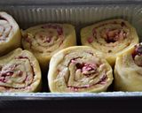 Une image de l'étape 5 de Brioche feuilletée aux pralines roses.