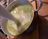 Zöldborsó krémleves recept fázis 2 fotója