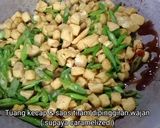 Foto langkah ke 8 dari resep Oseng kering buncis tahu (oseng tanpa air).
