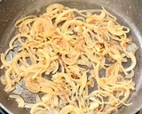 A picture of step 3 of Salad with boiled beef and radish.