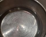 Fehér, hagymás, krumplis tészta szélesmetélttel recept fázis 3 fotója
