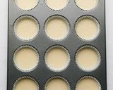 A picture of step 4 of Vanilla cake.