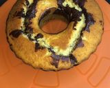 Foto del passaggio 1 della ricetta Ciambella bicolore allo yogurt senza burro