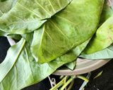 A picture of step 1 of Alvi Pattarveliya Patra - Authentic Gujarati Snack - Colocasia Leaves Steamed Rolls.