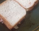 A picture of step 6 of My favourite dish Crunchy onina and tomato cheese toast.