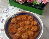 A picture of step 5 of Spicy Meat Balls.