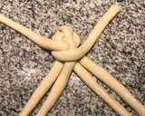 Foto del paso 7 de la receta: Pan trenzado (Jalá)