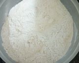 A picture of step 3 of Banana Cake.