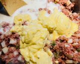 A picture of step 4 of Creamy Stove Top Corned Beef and Hash.