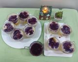 A picture of step 4 of Fruits creamy with pineapple jelly and black currant sauce.