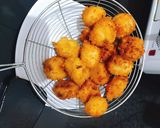 Foto langkah ke 4 dari resep Bola Bola Pisang Susu Goreng.
