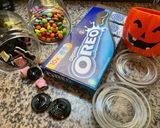 Une image de l'étape 1 de 👻OREO 🎃🕷️araignées 🕷️ d Halloween 🍭🎭.