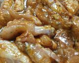 Foto del paso 2 de la receta Alitas de pollo al horno con guarnición