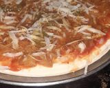 A picture of step 6 of Cheesy veg pizza.