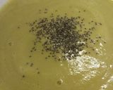 Foto del paso 6 de la receta Crema de calabacín y puerro con semillas de chía