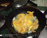 A picture of step 4 of Moong dal bhajiya.