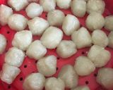 Foto langkah ke 3 dari resep Cilok pake kaldu tulang ikan.