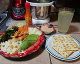Foto del paso 14 de la receta: Camarones con arroz blanco y verduras