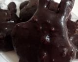 Pas rețetă Biscuiții 🐰İepuraşi cu glazură de ciocolată și nucă pisata🐰 4 fotografie
