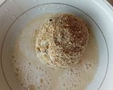 A picture of step 8 of Yam-eggroll.