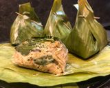 รูปขั้นตอนการทำที่ 9 ของ ห่อหมกหัวปลีเนื้อไก่บด Banana Flower Recipe