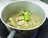 รูปขั้นตอนการทำที่ 3 ของ แกงเขียวหวานไก่มะเขือยาว
